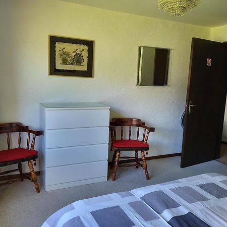 Appartement In Hus Signal Met Prachtig Uitzicht Op De Bergen Klosters Exterior foto